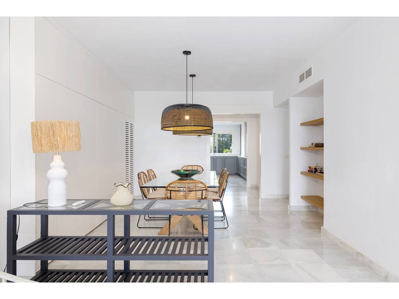 3 bedroom Apartment for sale in Sotogrande with pool garage - € 900,000 (Ref: 10026630)