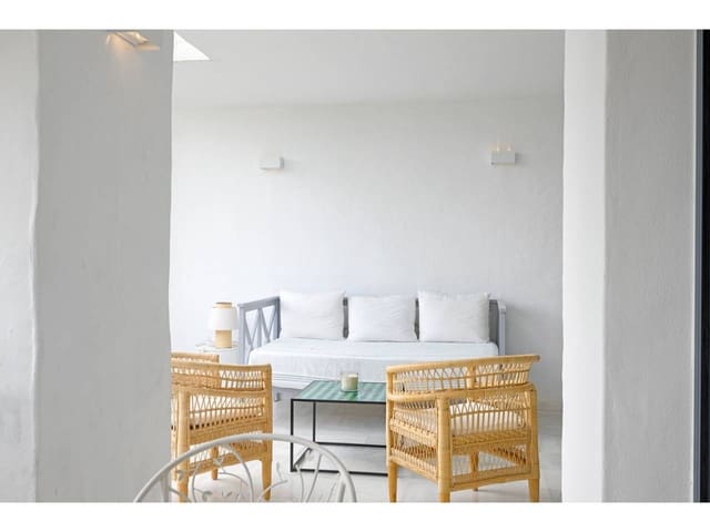 3 bedroom Apartment for sale in Sotogrande Costa, San Roque - € 900,000 (Ref: 10026630)