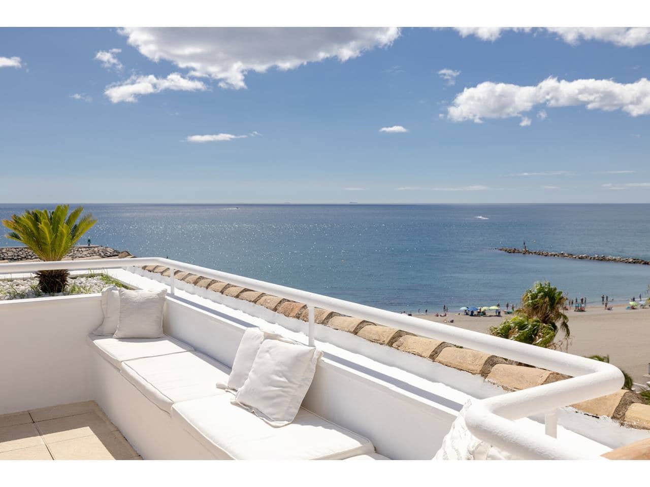 4 Zimmer Penthouse zu verkaufen in Castillo de la Duquesa mit Pool Garage - 2.300.000 € (Ref: 10031358)