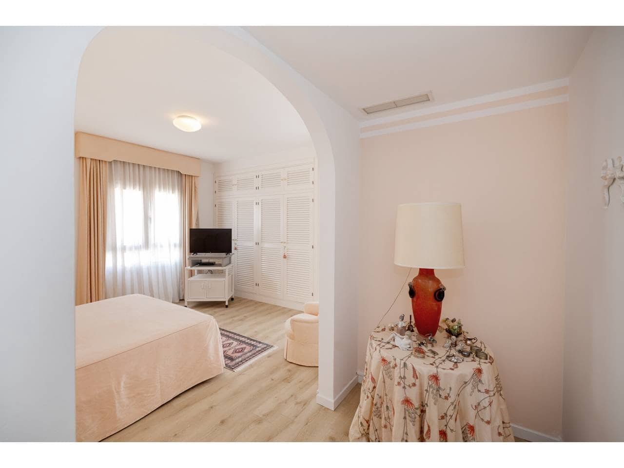 4 Zimmer Penthouse zu verkaufen in Castillo de la Duquesa mit Pool Garage - 2.300.000 € (Ref: 10031358)