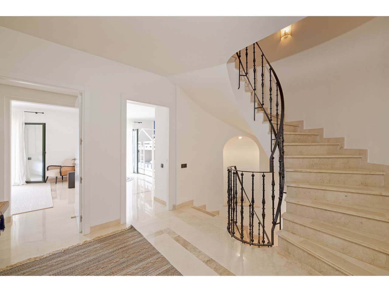 4 camera da letto Villa in vendita in Sotogrande con piscina garage - 1.460.000 € (Rif: 10034779)