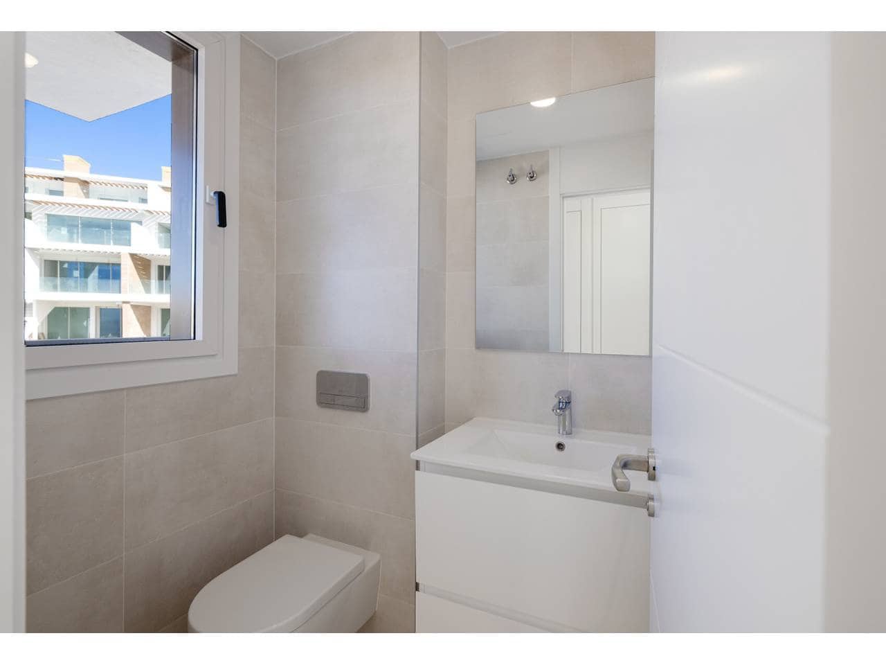 Ático de 3 habitaciones en La Alcaidesa en venta con piscina garaje - 1.260.000 € (Ref: 10042433)