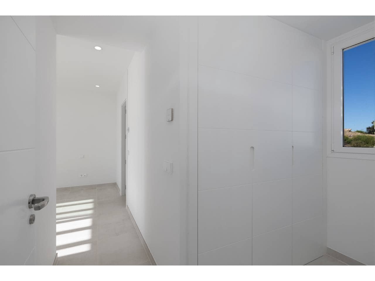 Ático de 3 habitaciones en La Alcaidesa en venta con piscina garaje - 1.260.000 € (Ref: 10042433)