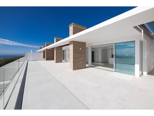 Ático de 3 habitaciones en La Alcaidesa en venta con piscina garaje - 1.260.000 € (Ref: 10042433)