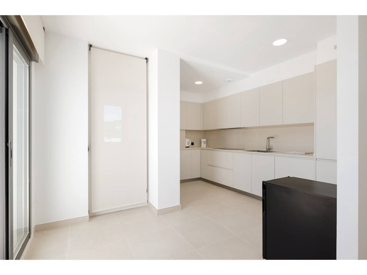 Piso de 3 habitaciones en Casares en venta con piscina garaje - 690.000 € (Ref: 10044244)