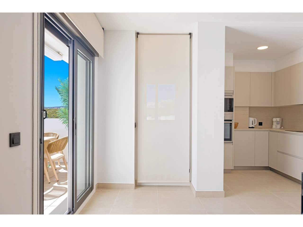 Piso de 3 habitaciones en Casares en venta con piscina garaje - 690.000 € (Ref: 10044244)
