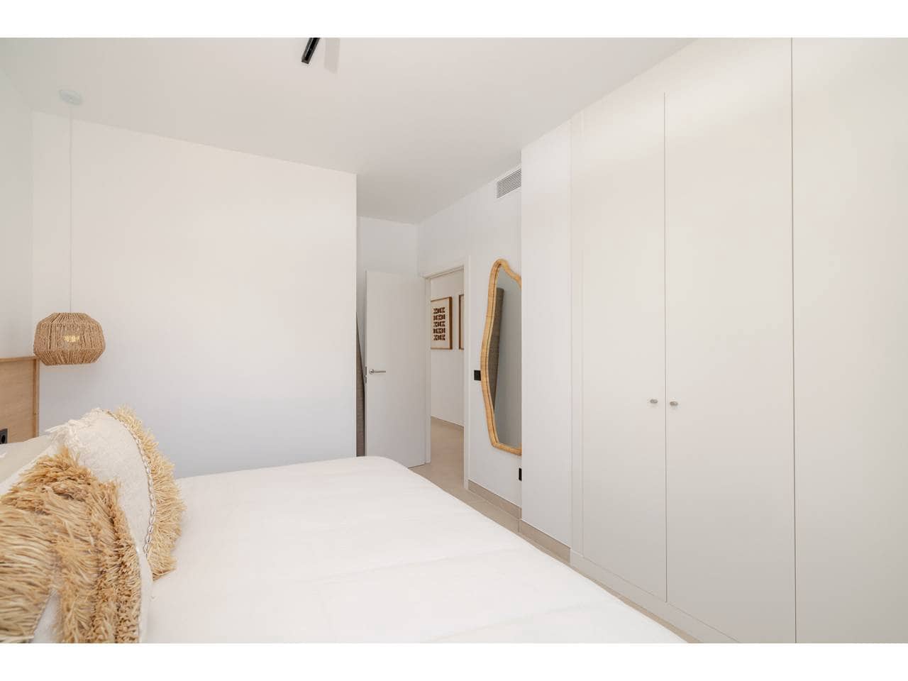 Piso de 3 habitaciones en Casares en venta con piscina garaje - 690.000 € (Ref: 10044244)
