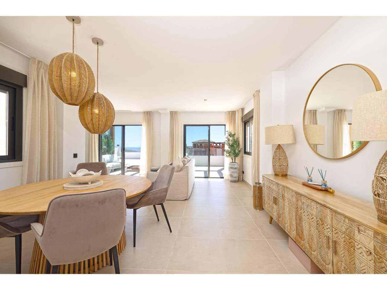 Piso de 3 habitaciones en Casares en venta con piscina garaje - 690.000 € (Ref: 10044244)