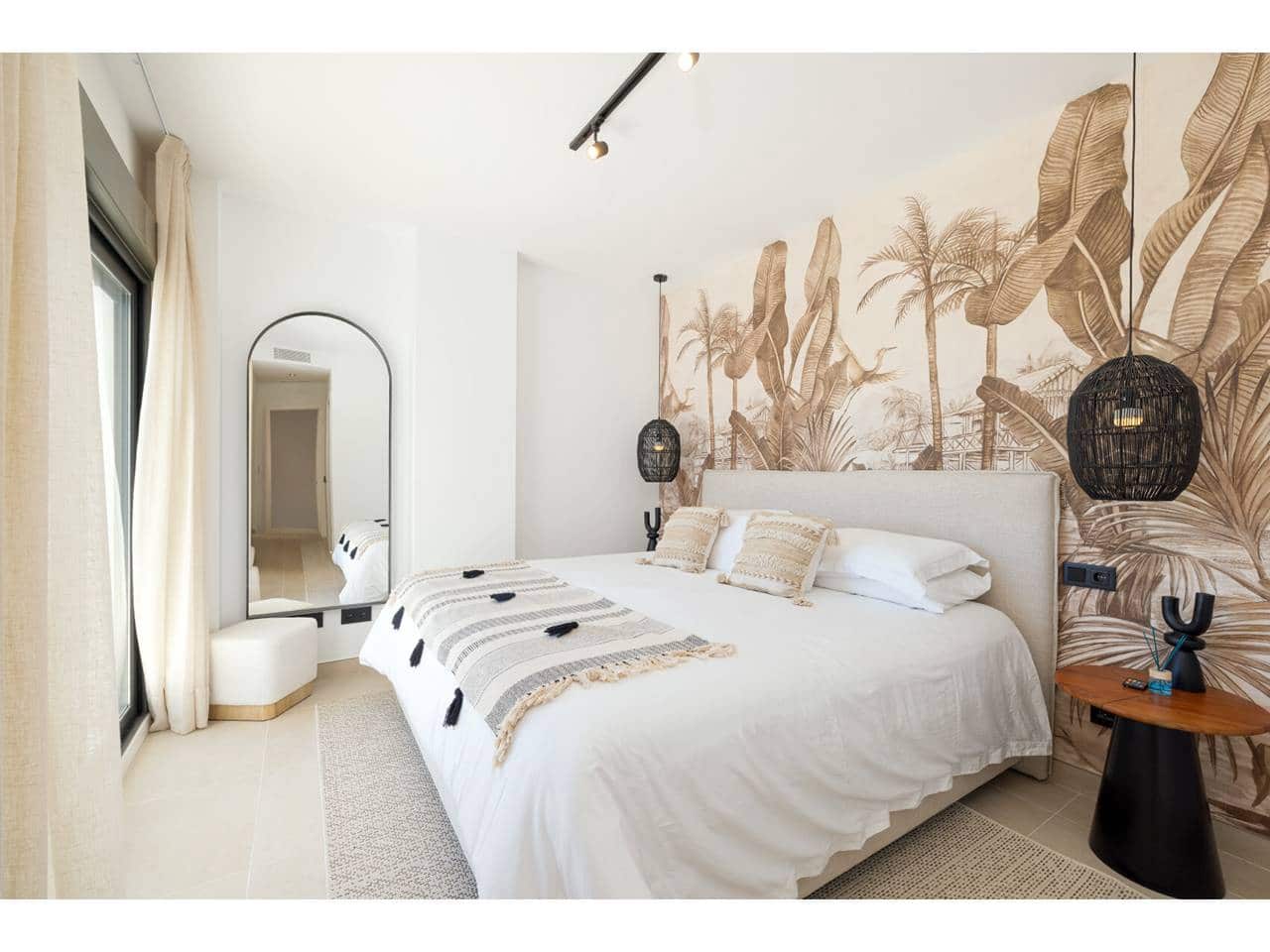 Piso de 3 habitaciones en Casares en venta con piscina garaje - 690.000 € (Ref: 10044244)