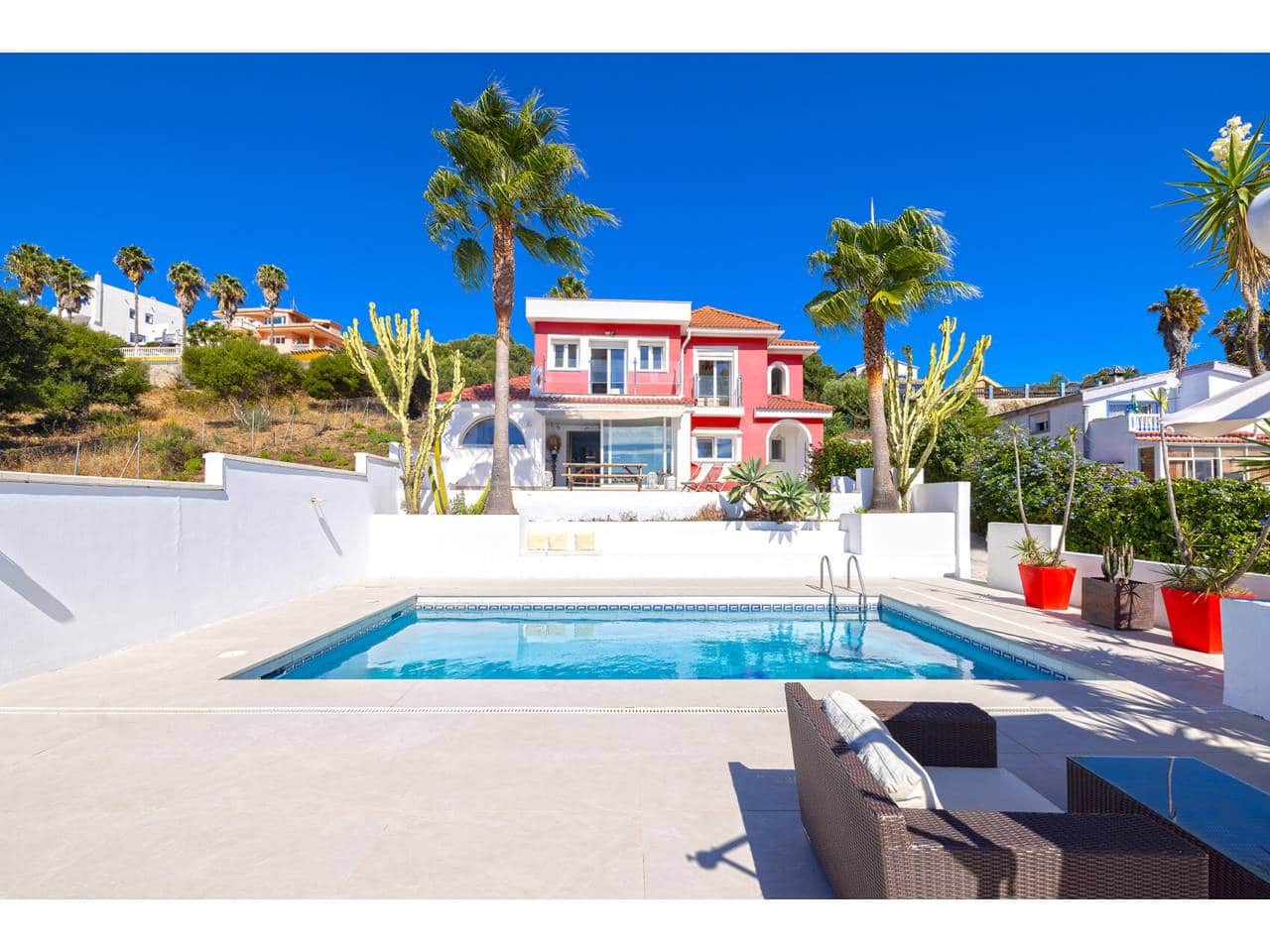 4 chambre Villa/Maison à vendre à Algeciras avec piscine garage - 795 000 € (Ref: 10046613)