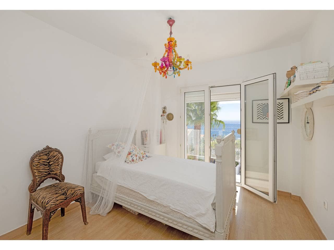 4 chambre Villa/Maison à vendre à Algeciras avec piscine garage - 795 000 € (Ref: 10046613)