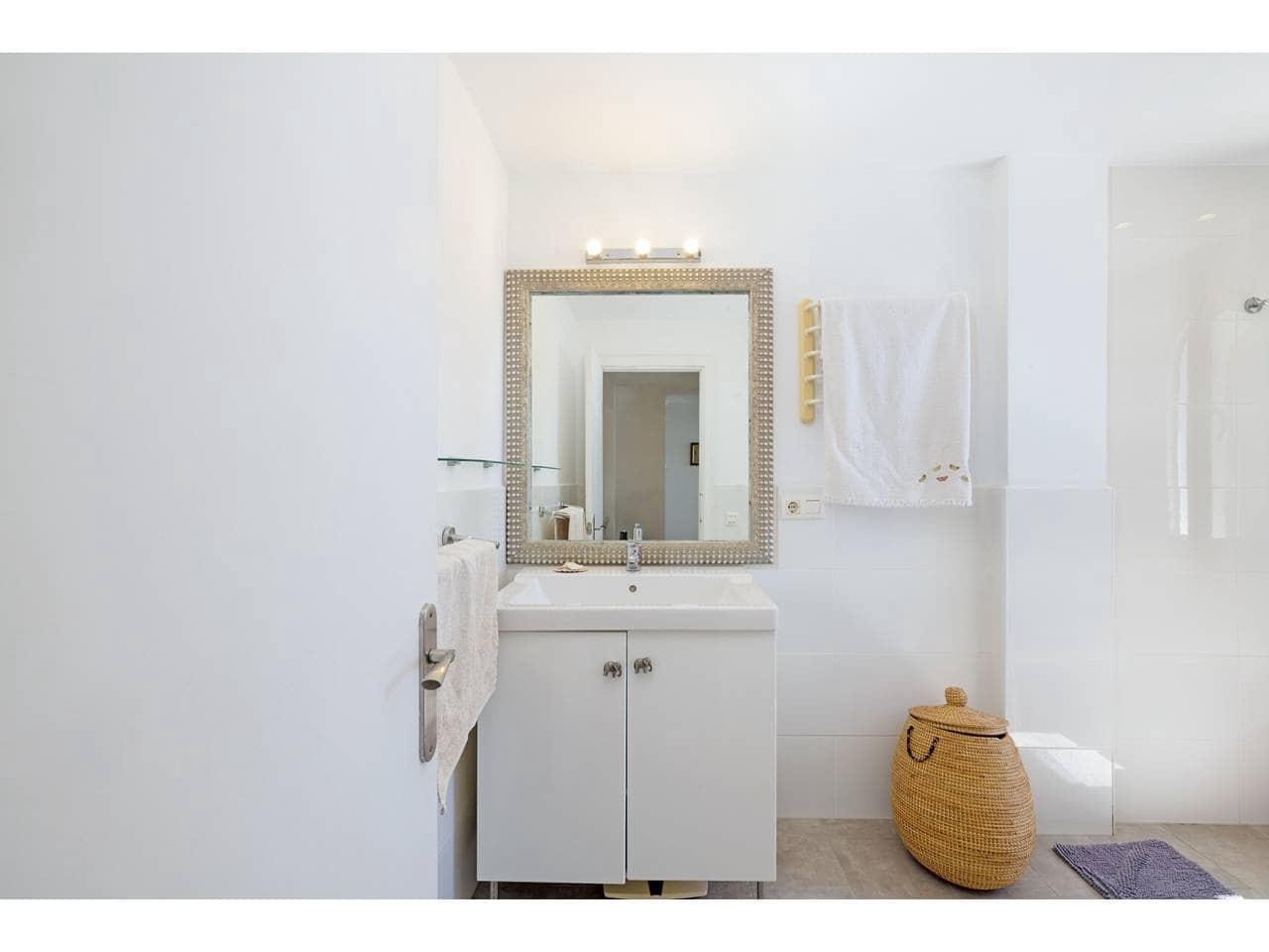 4 chambre Villa/Maison à vendre à Algeciras avec piscine garage - 795 000 € (Ref: 10046613)