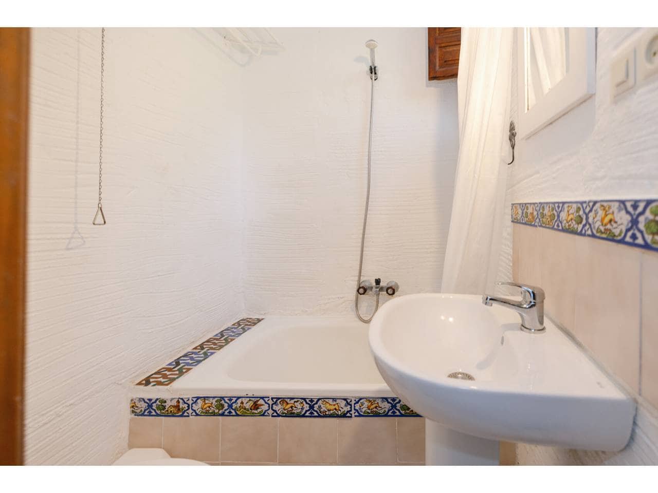 6 soverom Villa til salgs i Torreguadiaro - € 750 000 (Ref: 10074758)