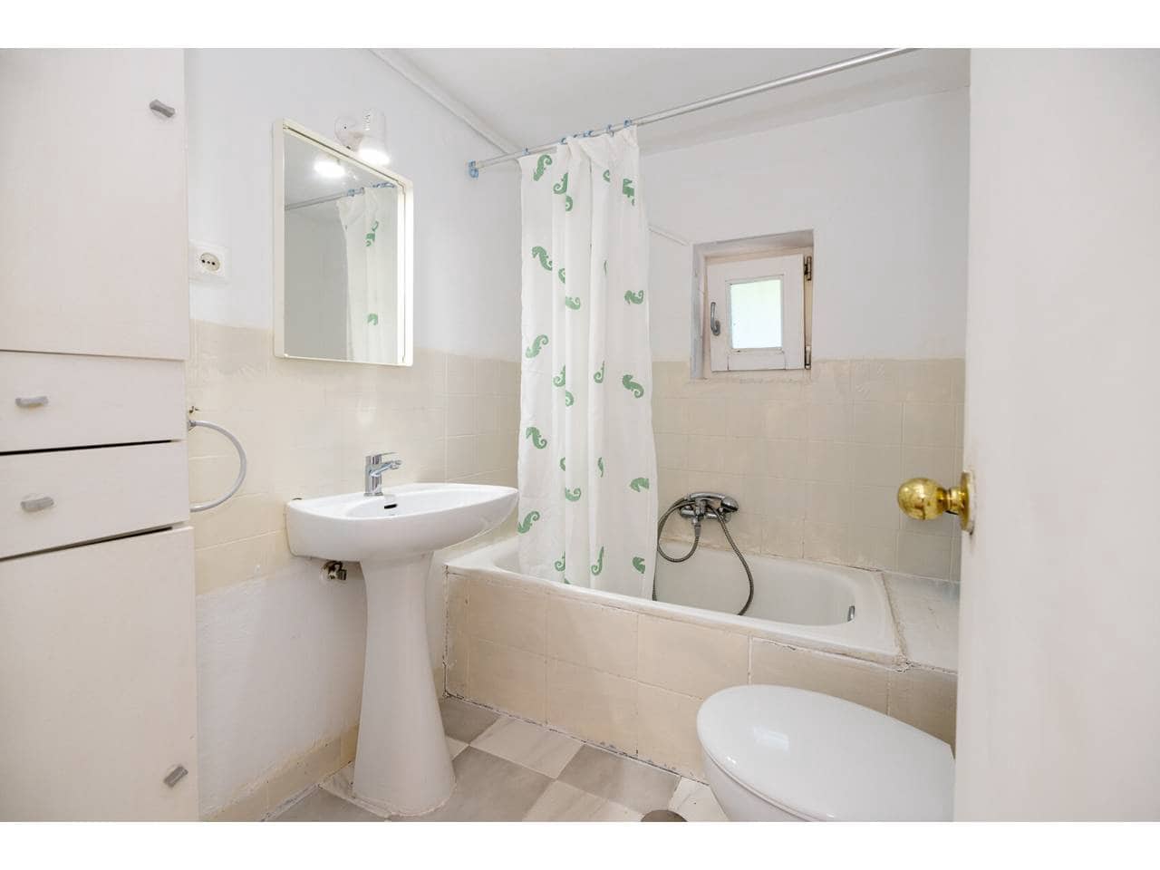 6 soverom Villa til salgs i Torreguadiaro - € 750 000 (Ref: 10074758)