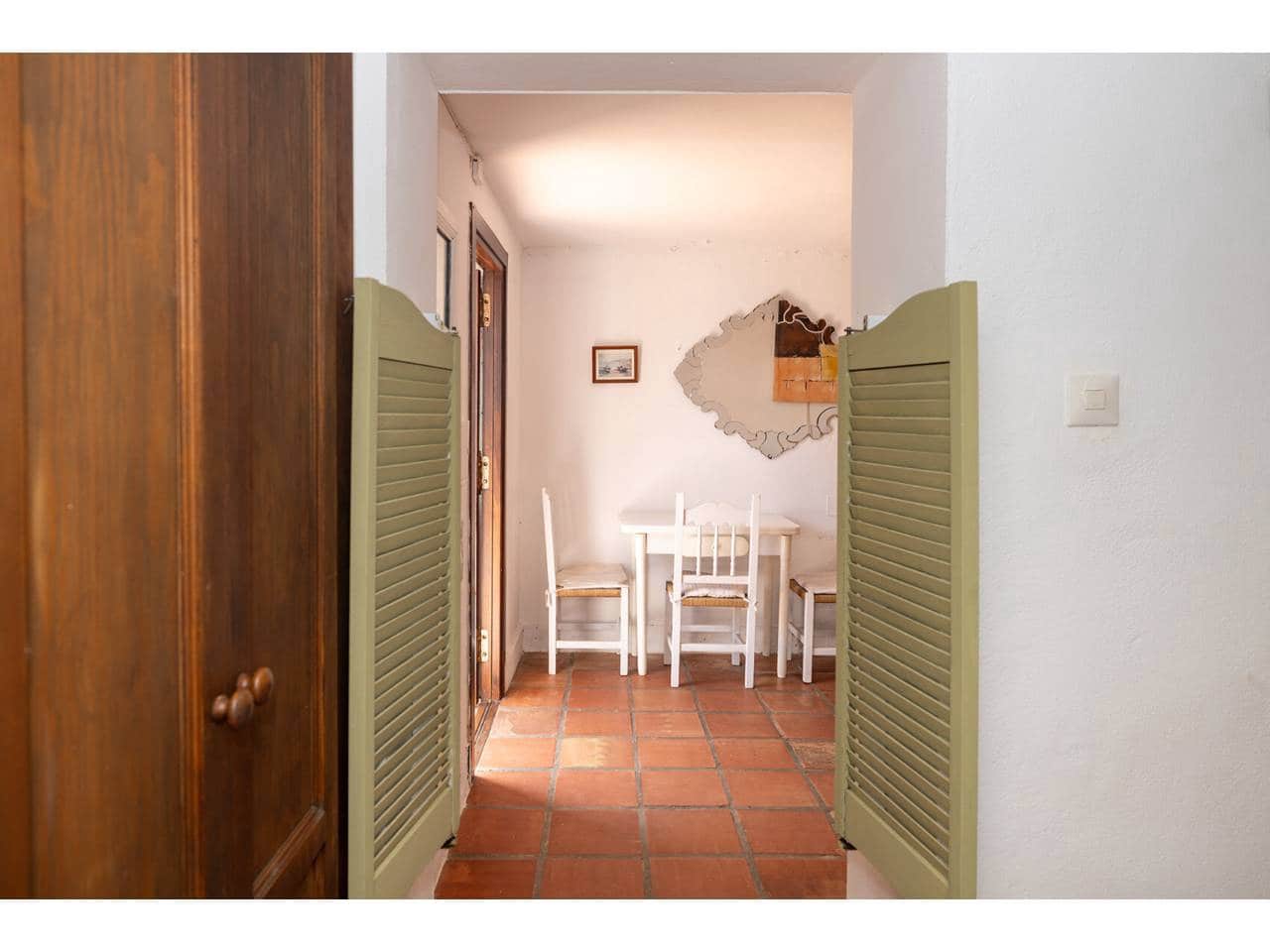 6 soverom Villa til salgs i Torreguadiaro - € 750 000 (Ref: 10074758)