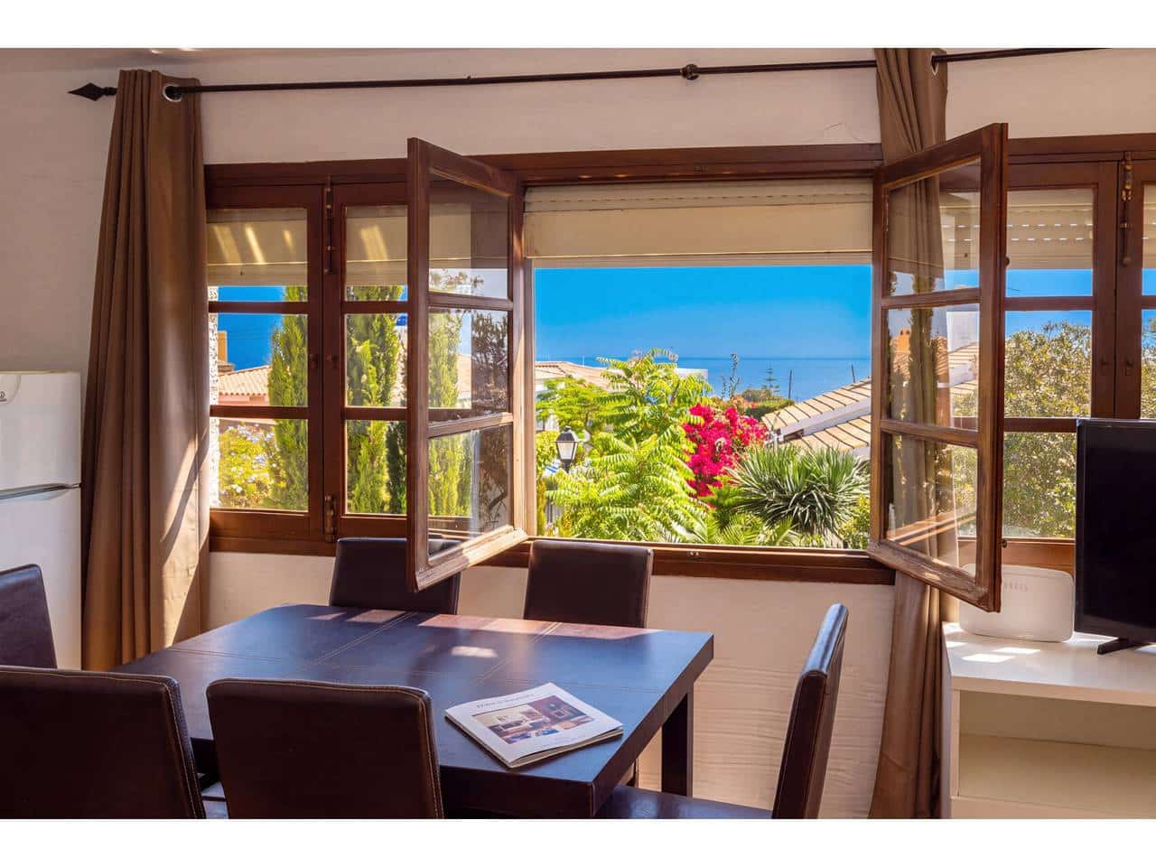 6 soverom Villa til salgs i Torreguadiaro - € 750 000 (Ref: 10074758)