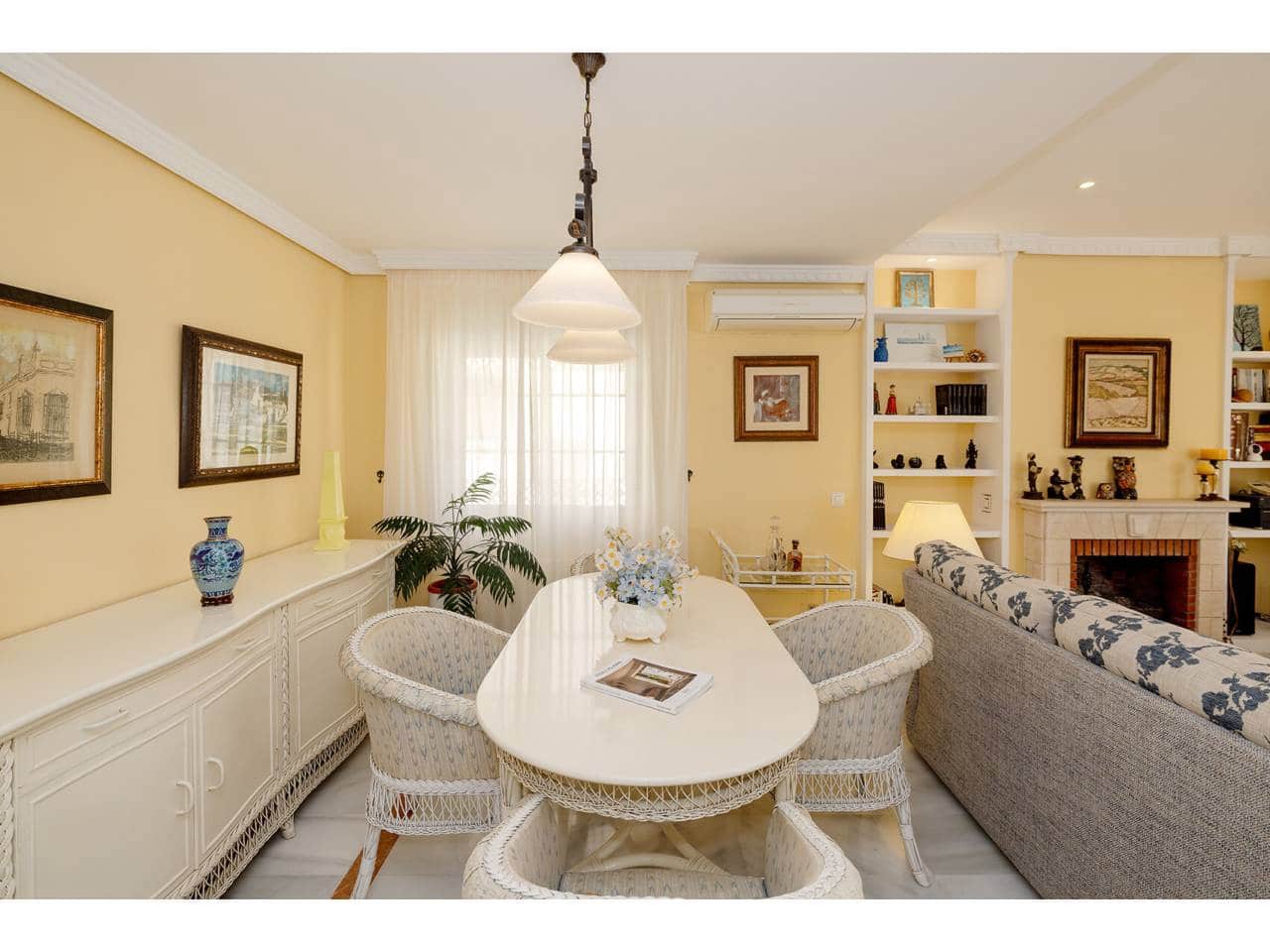 4 sovrum Villa till salu i Algeciras med pool garage - 610 000 € (Ref: 10077539)
