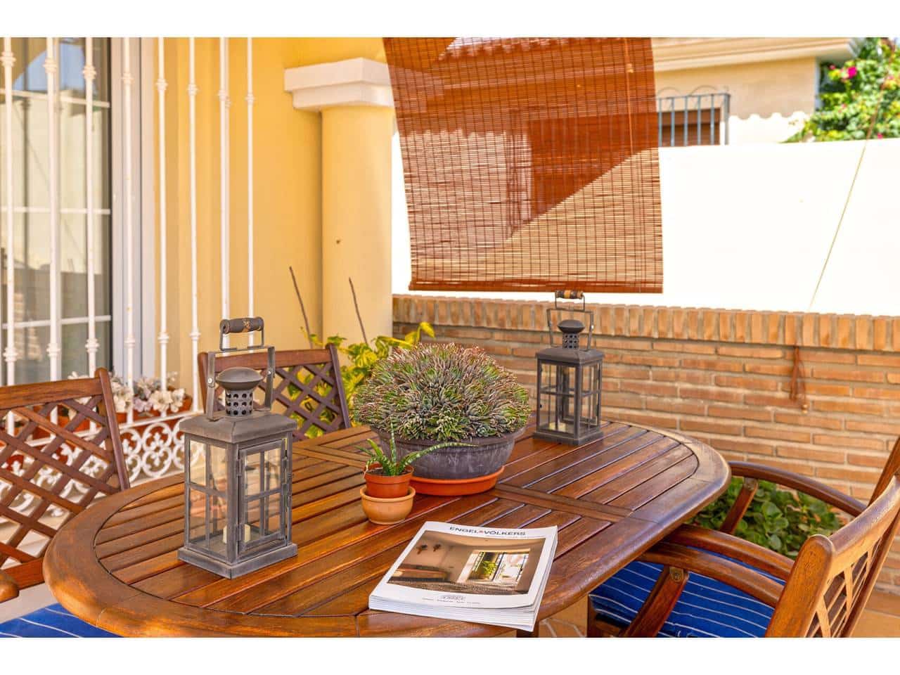 4 sovrum Villa till salu i Algeciras med pool garage - 610 000 € (Ref: 10077539)