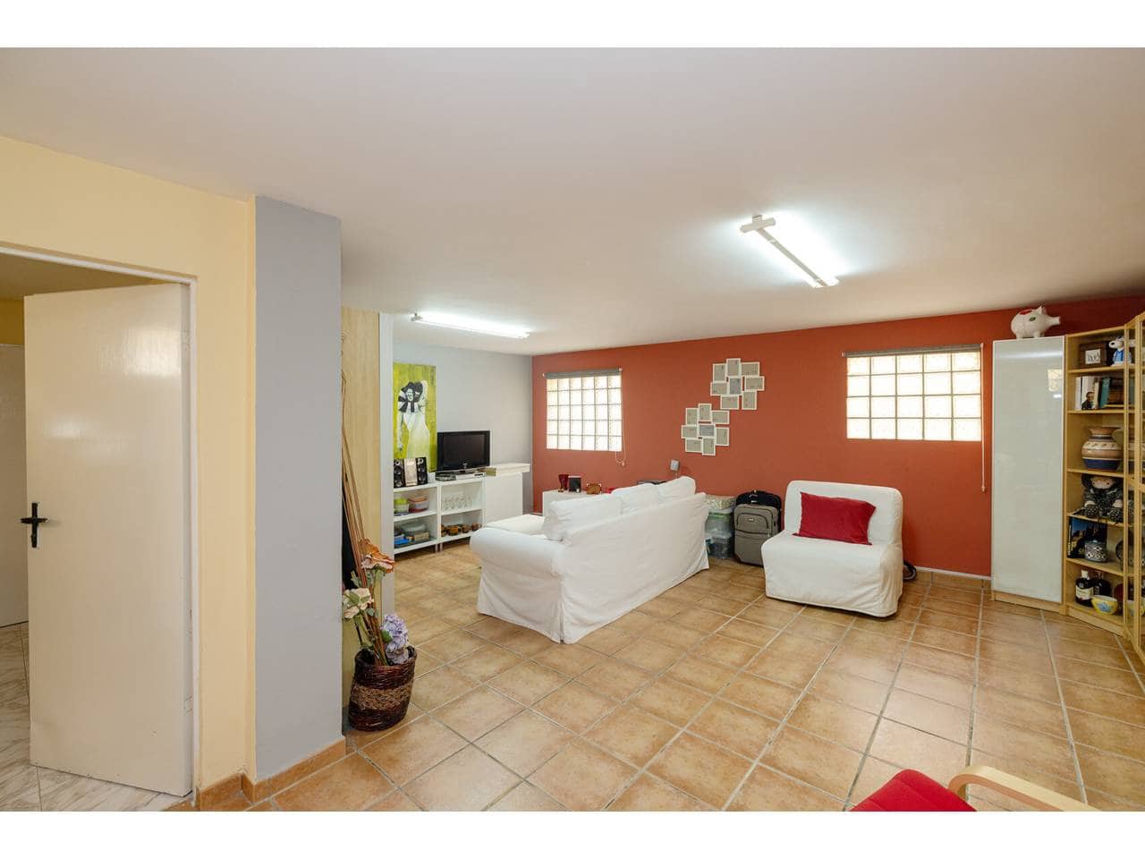 4 sovrum Villa till salu i Algeciras med pool garage - 610 000 € (Ref: 10077539)