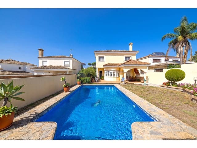 4 soverom Villa til salgs i Algeciras med svømmebasseng garasje - € 610 000 (Ref: 10077539)