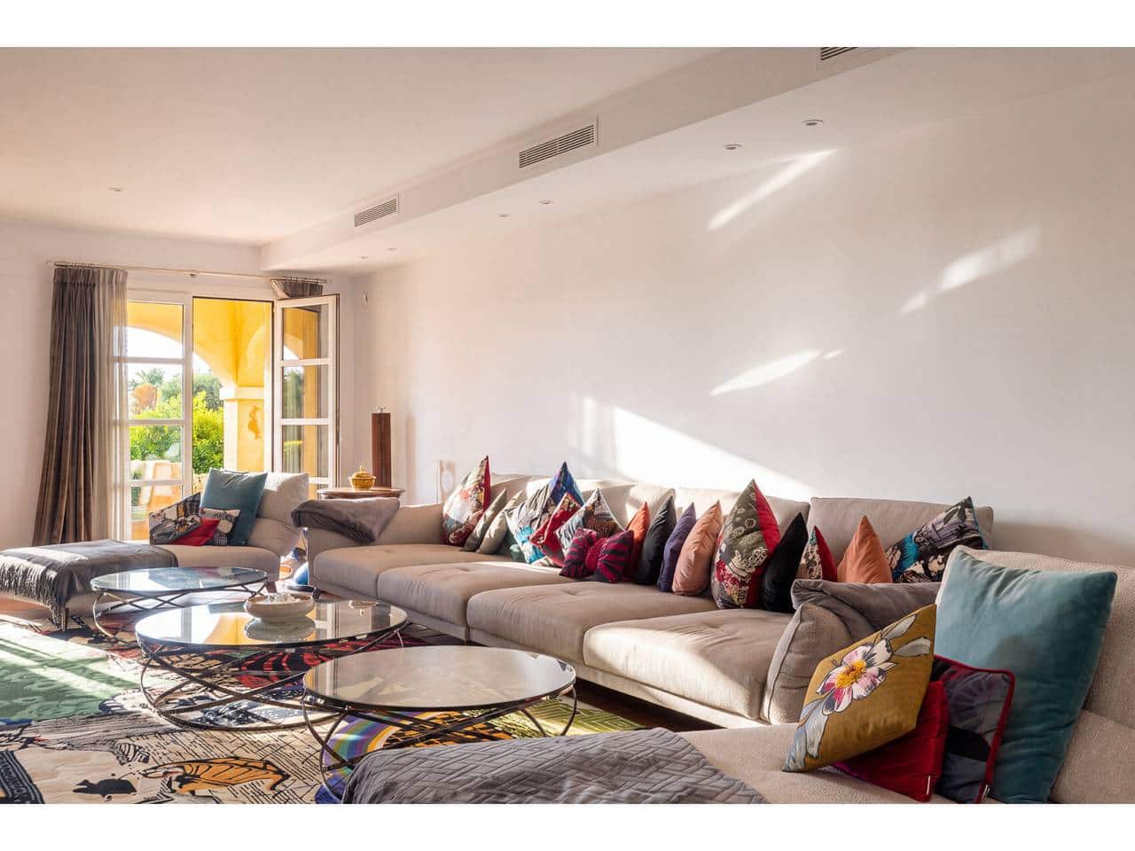 6 slaapkamer Villa te koop in Sotogrande met zwembad garage - € 1.300.000 (Ref: 10077540)