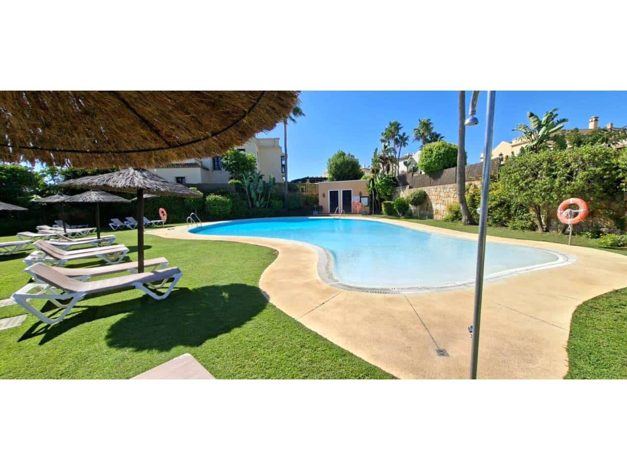 6 slaapkamer Villa te koop in Sotogrande met zwembad garage - € 1.300.000 (Ref: 10077540)