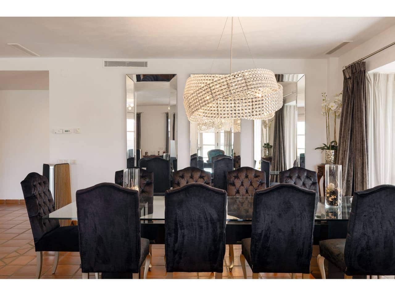 6 slaapkamer Villa te koop in Sotogrande met zwembad garage - € 1.300.000 (Ref: 10077540)