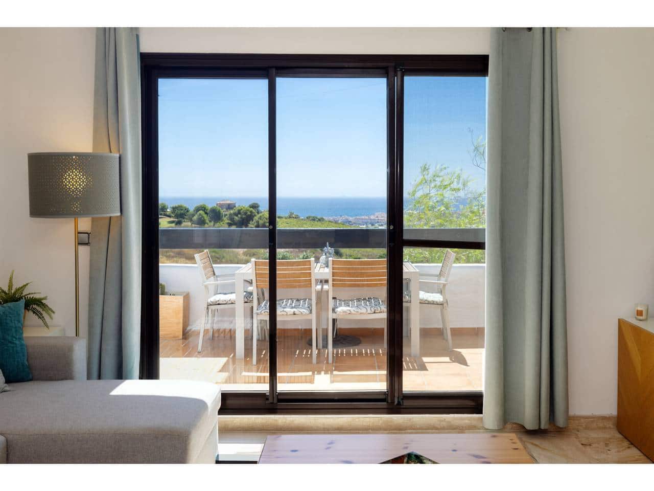 2 soverom Leilighet til salgs i Casares med svømmebasseng garasje - € 399 000 (Ref: 10080244)