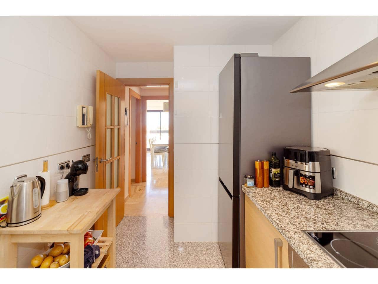 2 soverom Leilighet til salgs i Casares med svømmebasseng garasje - € 399 000 (Ref: 10080244)