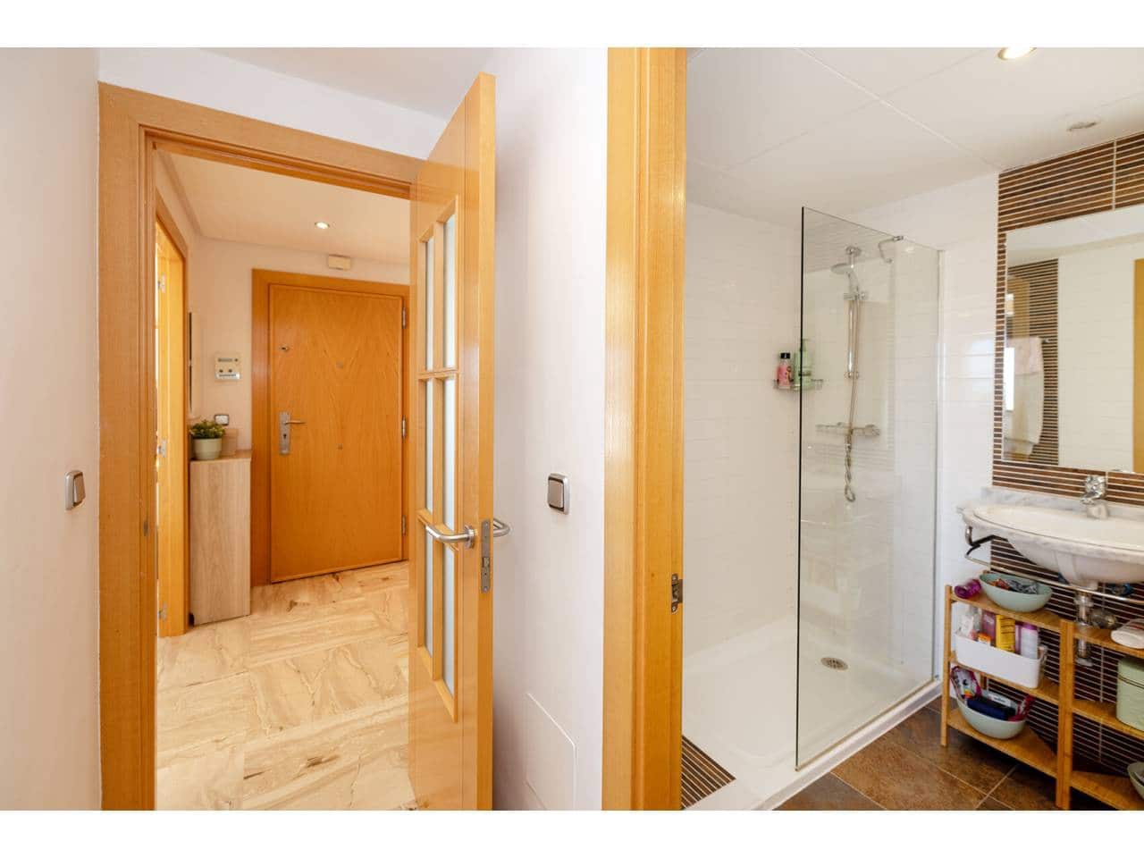 2 soverom Leilighet til salgs i Casares med svømmebasseng garasje - € 399 000 (Ref: 10080244)