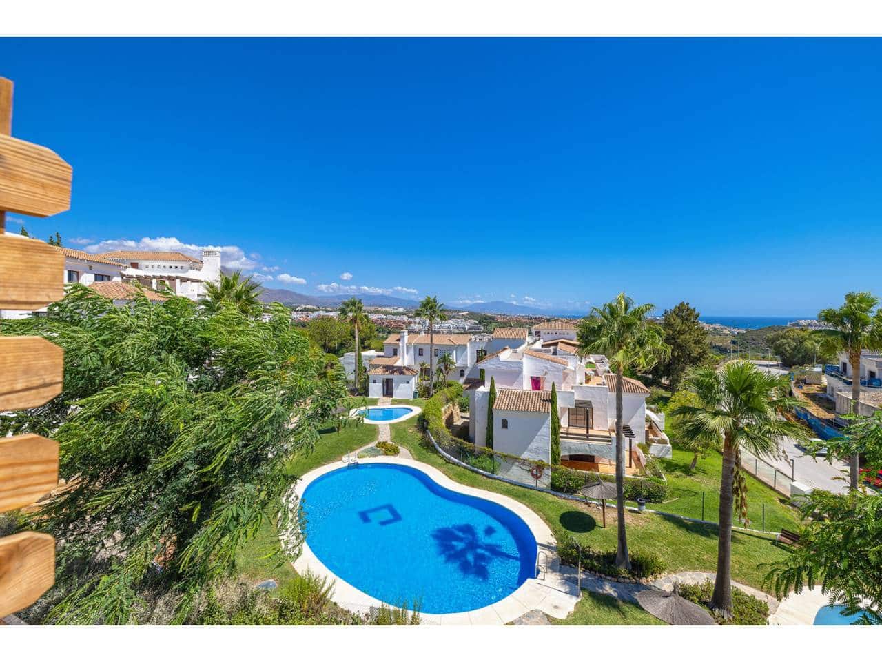 2 soverom Leilighet til salgs i Casares med svømmebasseng garasje - € 399 000 (Ref: 10080244)
