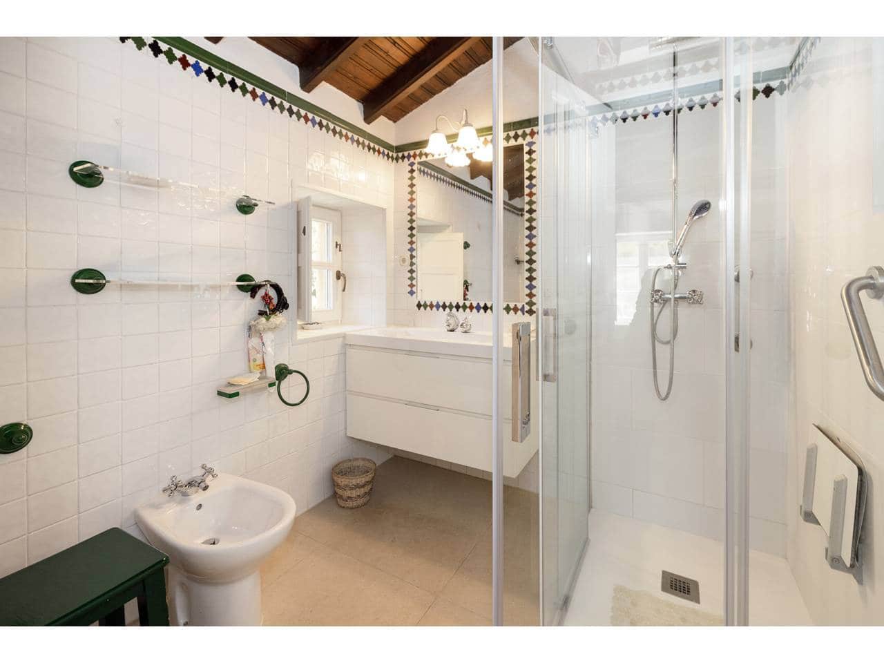 8 sypialnia Finka/Dom wiejski na sprzedaż w Gaucin z basenem garażem - 2 700 000 € (Ref: 10085372)