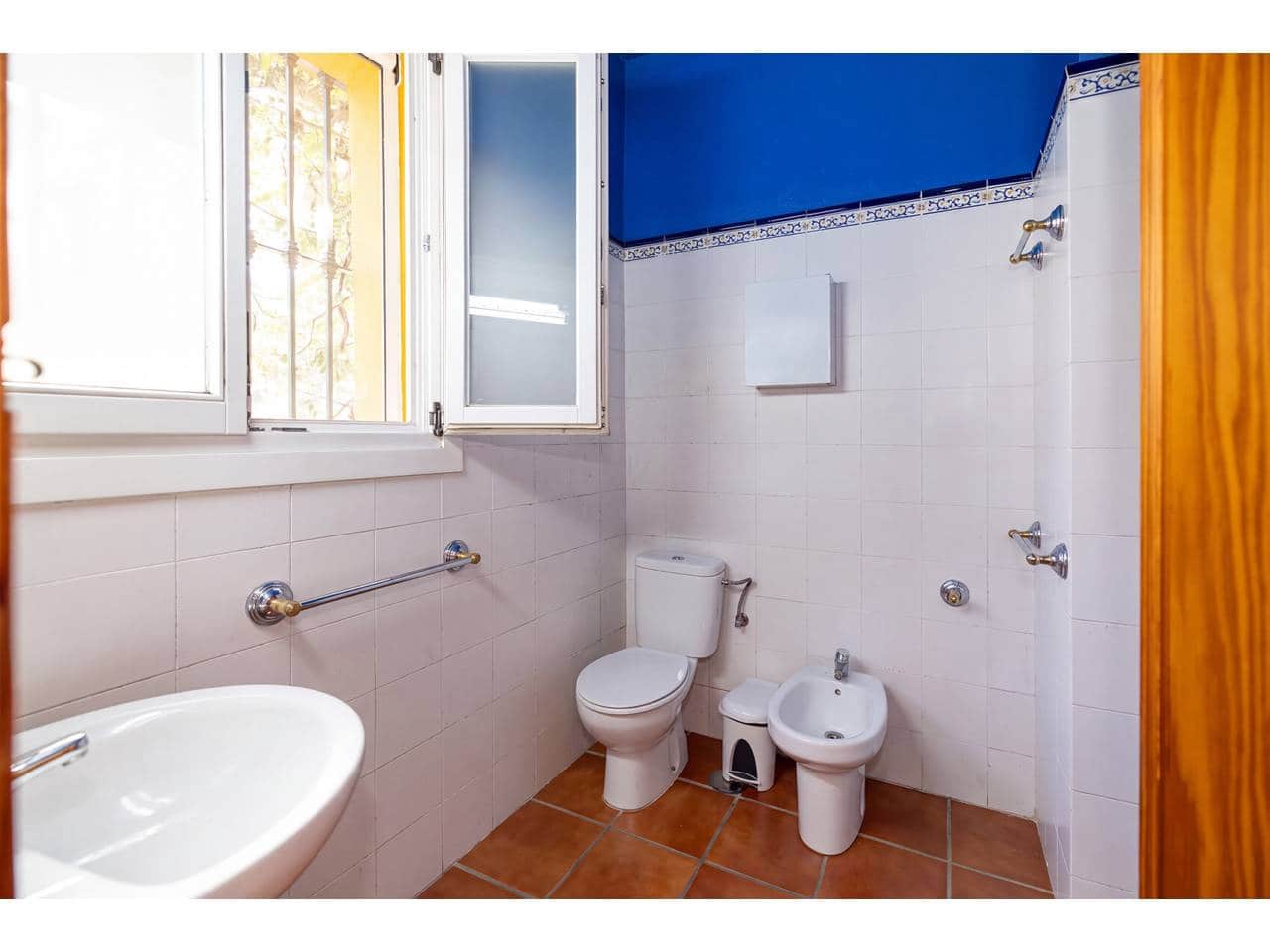 8 sypialnia Finka/Dom wiejski na sprzedaż w Gaucin z basenem garażem - 2 700 000 € (Ref: 10085372)