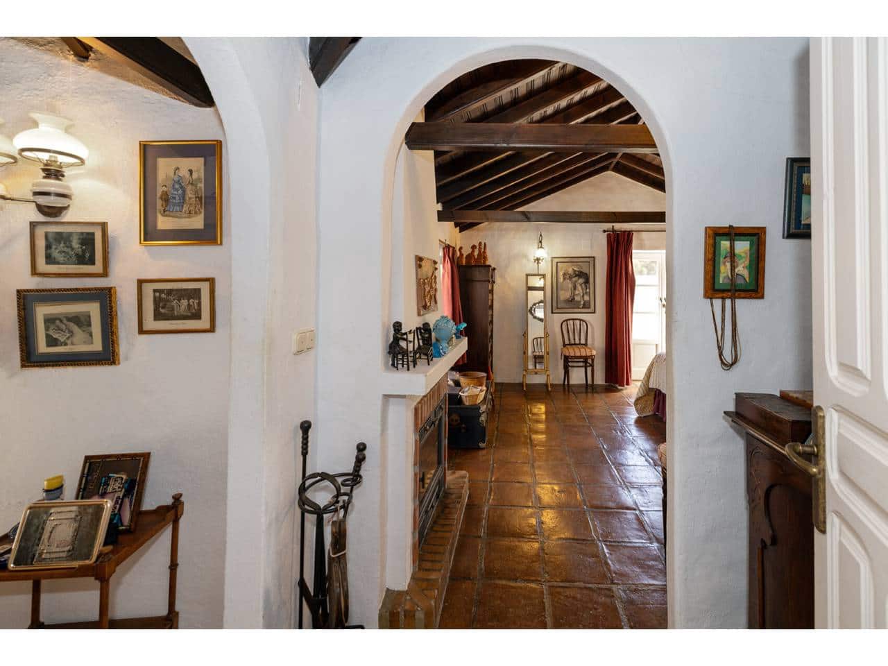 8 sypialnia Finka/Dom wiejski na sprzedaż w Gaucin z basenem garażem - 2 700 000 € (Ref: 10085372)