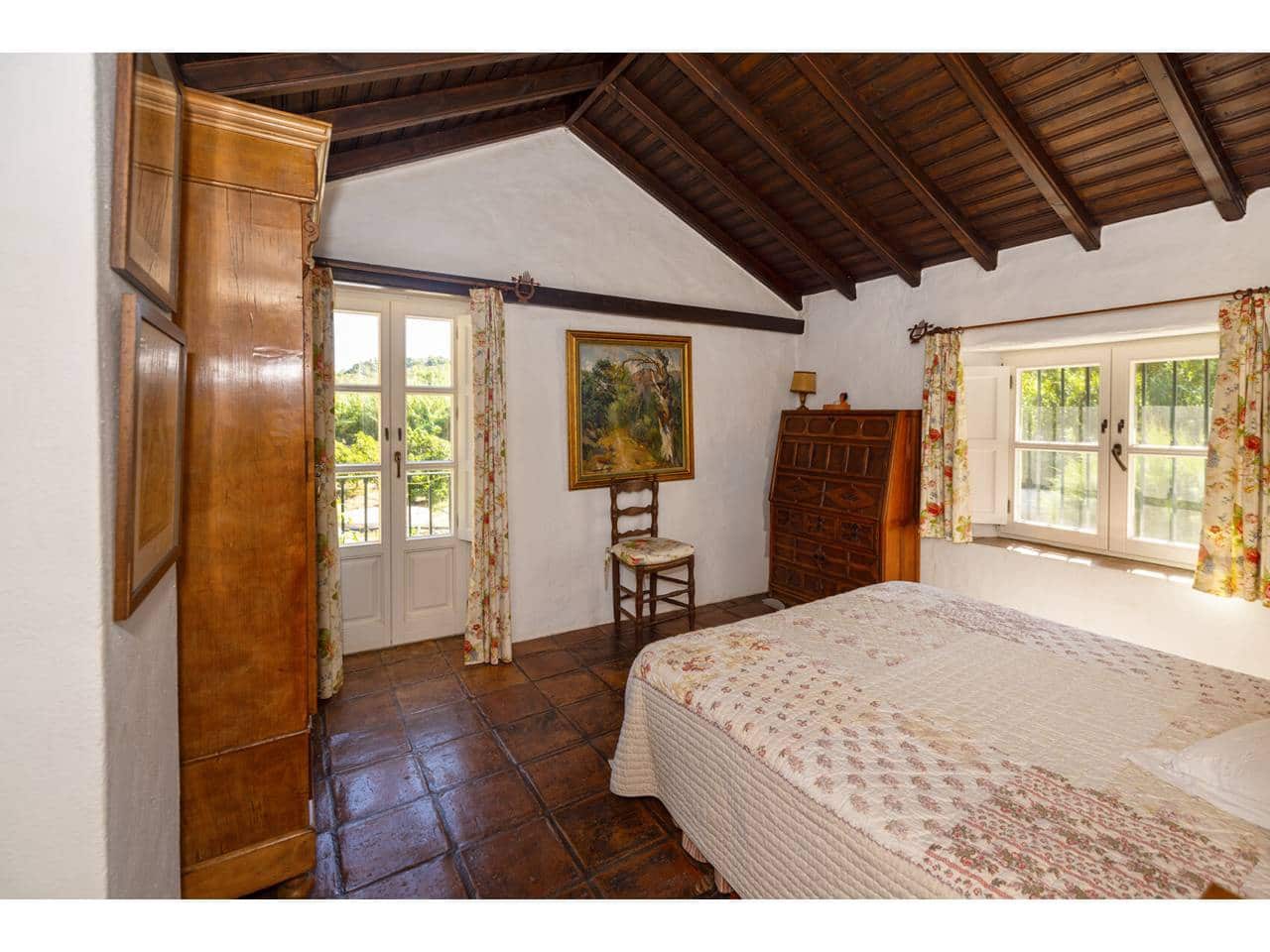 8 sypialnia Finka/Dom wiejski na sprzedaż w Gaucin z basenem garażem - 2 700 000 € (Ref: 10085372)