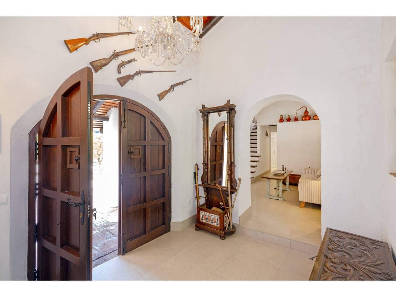 8 sypialnia Finka/Dom wiejski na sprzedaż w Gaucin z basenem garażem - 2 700 000 € (Ref: 10085372)