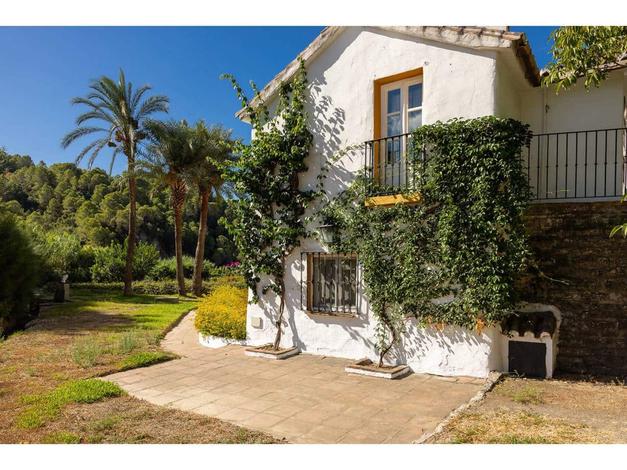 8 sypialnia Finka/Dom wiejski na sprzedaż w Gaucin z basenem garażem - 2 700 000 € (Ref: 10085372)