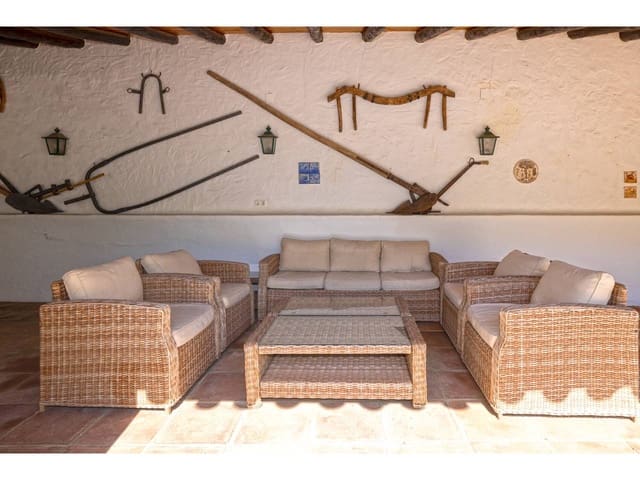 8 sypialnia Finka/Dom wiejski na sprzedaż w Gaucín z basenem garażem - 2 700 000 € (Ref: 10085372)