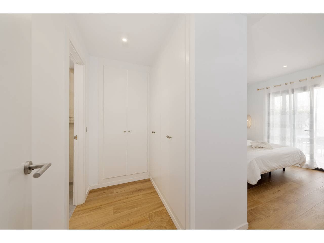 Piso de 2 habitaciones en La Alcaidesa en venta con piscina garaje - 725.000 € (Ref: 10085373)