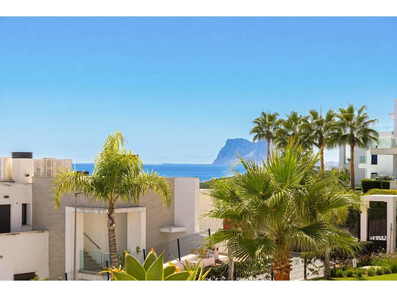 Piso de 2 habitaciones en La Alcaidesa en venta con piscina garaje - 725.000 € (Ref: 10085373)