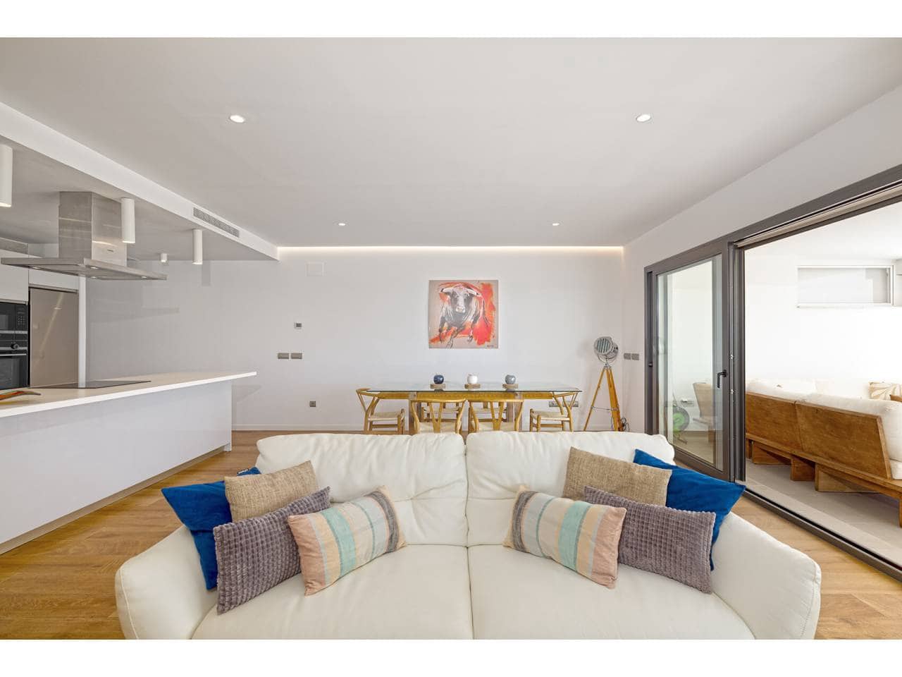 Piso de 2 habitaciones en La Alcaidesa en venta con piscina garaje - 725.000 € (Ref: 10085373)
