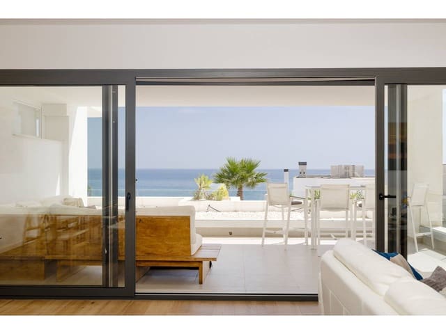 Piso de 2 habitaciones en La Alcaidesa en venta con piscina garaje - 725.000 € (Ref: 10085373)