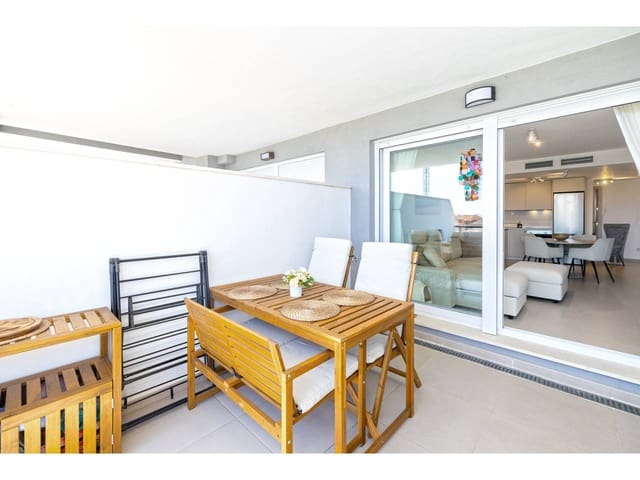 2 soverom Leilighet til salgs i Manilva med svømmebasseng garasje - € 329 000 (Ref: 10106584)