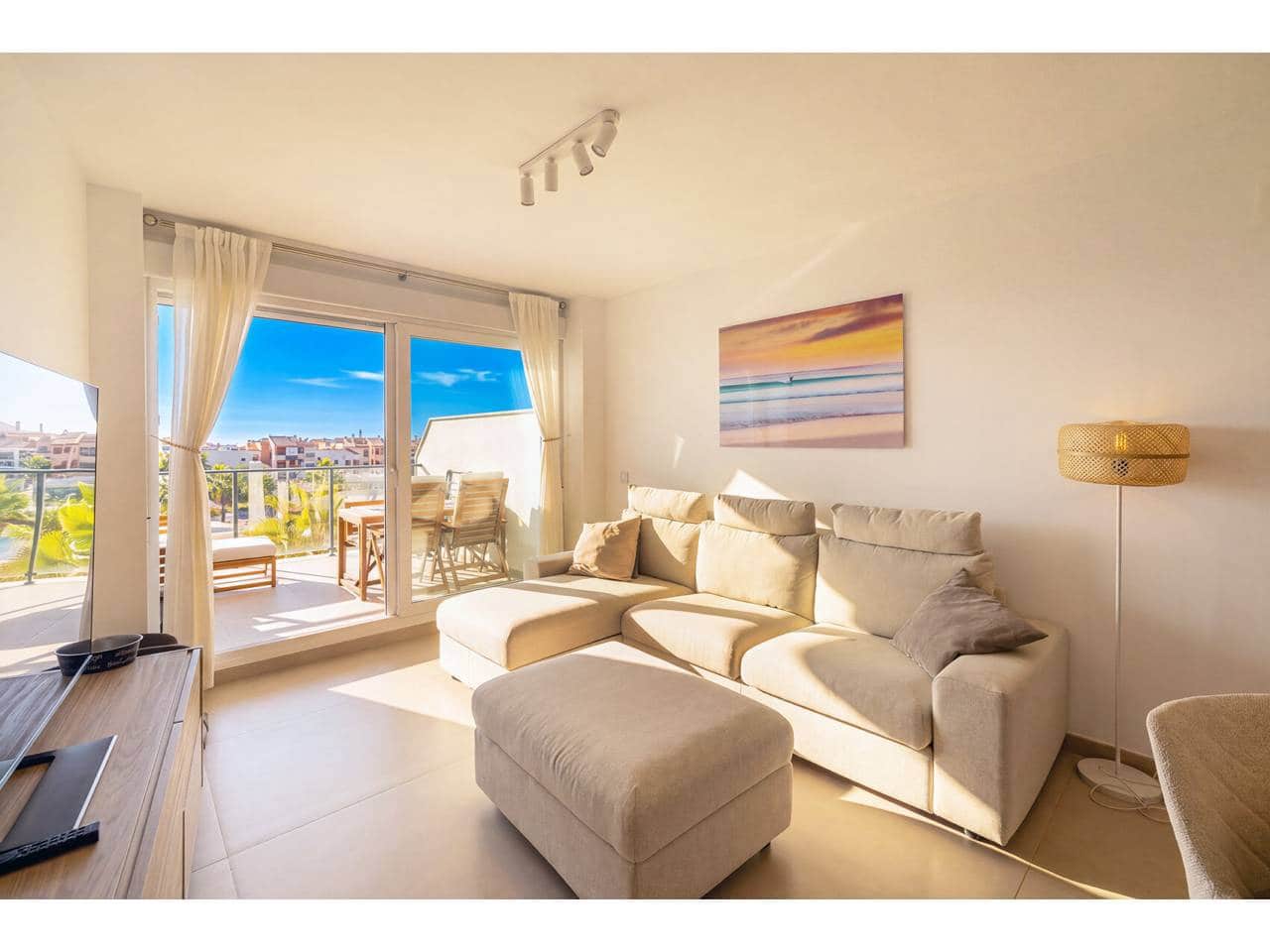 2 soverom Leilighet til salgs i Manilva med svømmebasseng garasje - € 329 000 (Ref: 10106584)