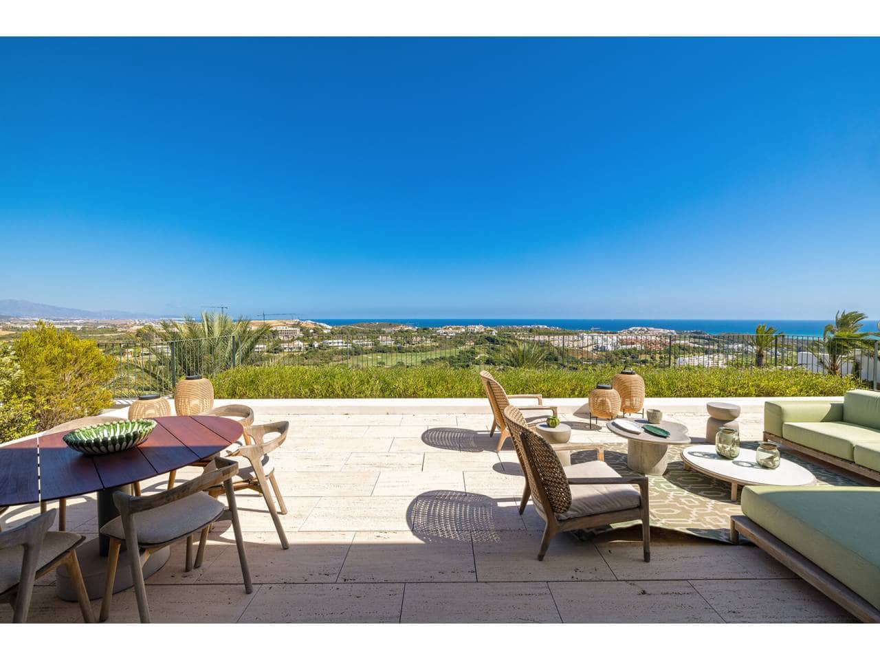 Ático de 4 habitaciones en Casares en venta con piscina garaje - 5.100.000 € (Ref: 10106585)