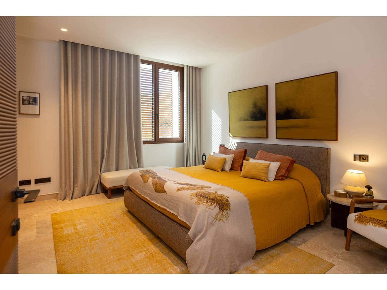 Ático de 4 habitaciones en Casares en venta con piscina garaje - 5.100.000 € (Ref: 10106585)