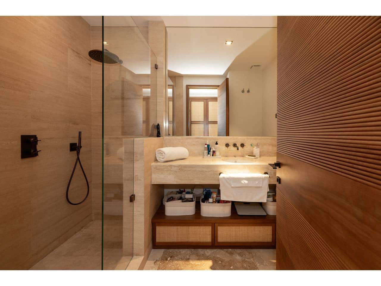 Ático de 4 habitaciones en Casares en venta con piscina garaje - 5.100.000 € (Ref: 10106585)