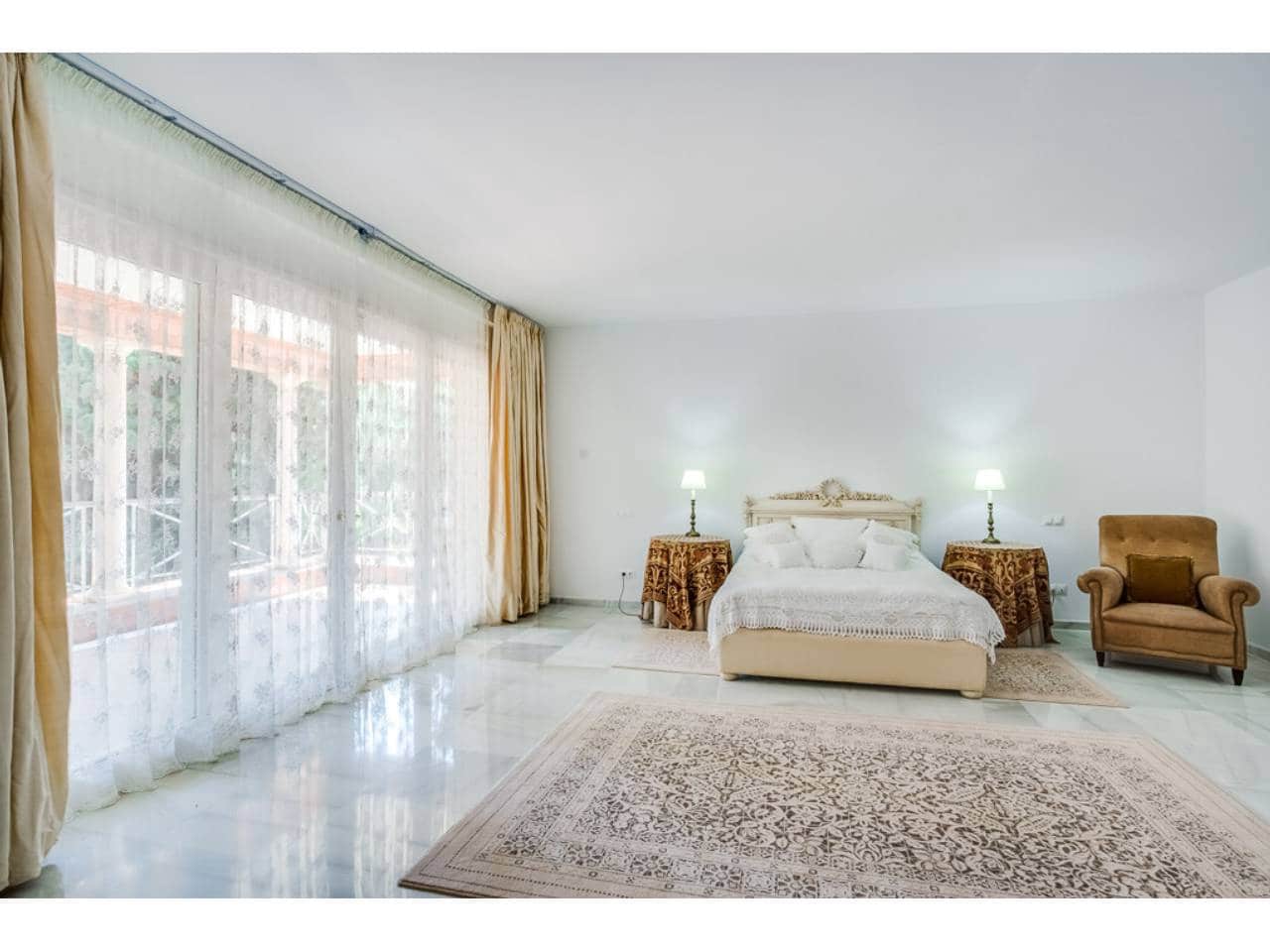 12 bedroom Finca/Country House for sale in Sotogrande with pool garage - € 8,000,000 (Ref: 10114621)