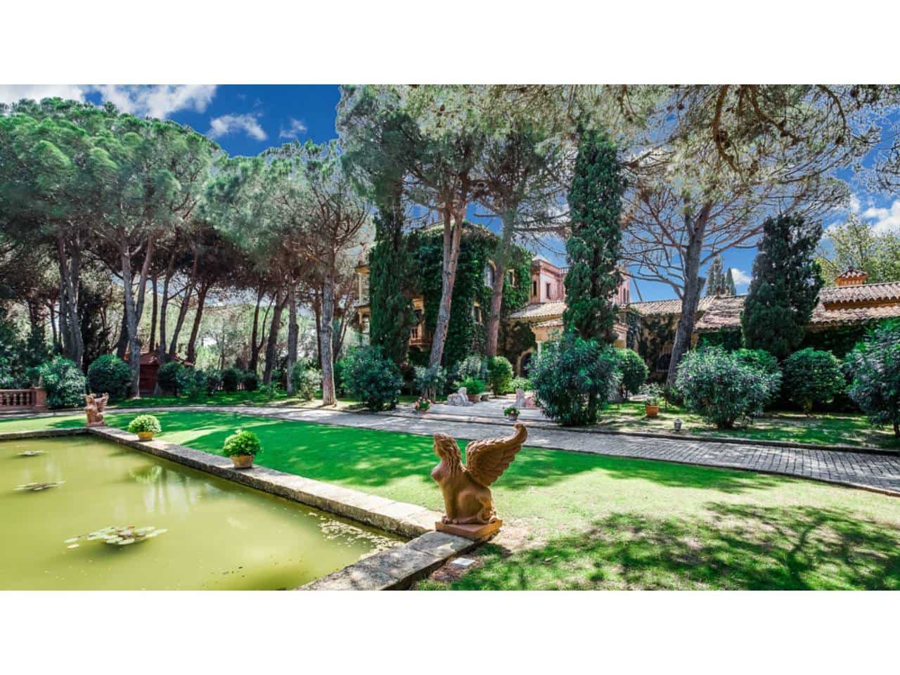 12 bedroom Finca/Country House for sale in Sotogrande with pool garage - € 8,000,000 (Ref: 10114621)