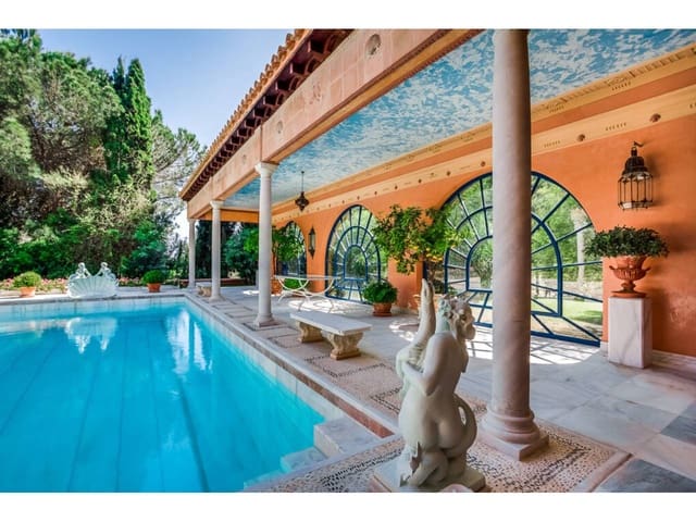 12 bedroom Finca/Country House for sale in Sotogrande Alto, San Roque with pool garage - € 8,000,000 (Ref: 10114621)